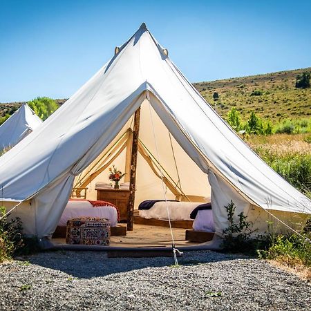גרדן סיטי Conestoga Ranch Glamping Resort מראה חיצוני תמונה