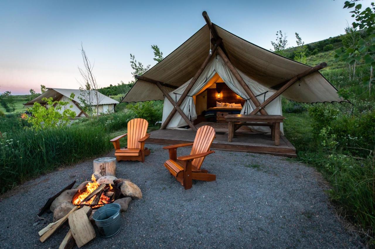גרדן סיטי Conestoga Ranch Glamping Resort מראה חיצוני תמונה