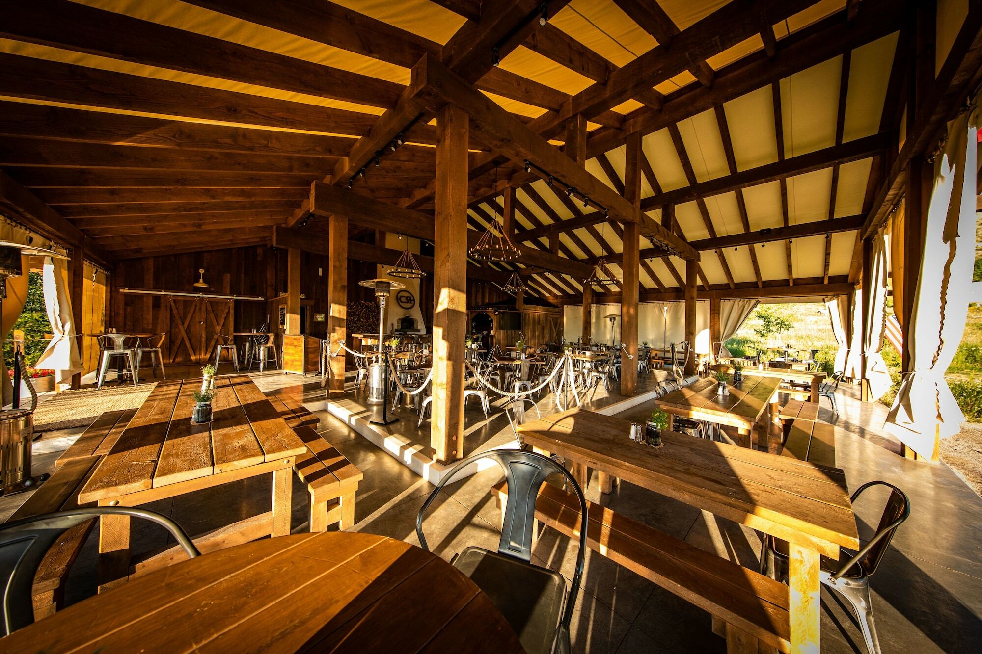 גרדן סיטי Conestoga Ranch Glamping Resort מראה חיצוני תמונה